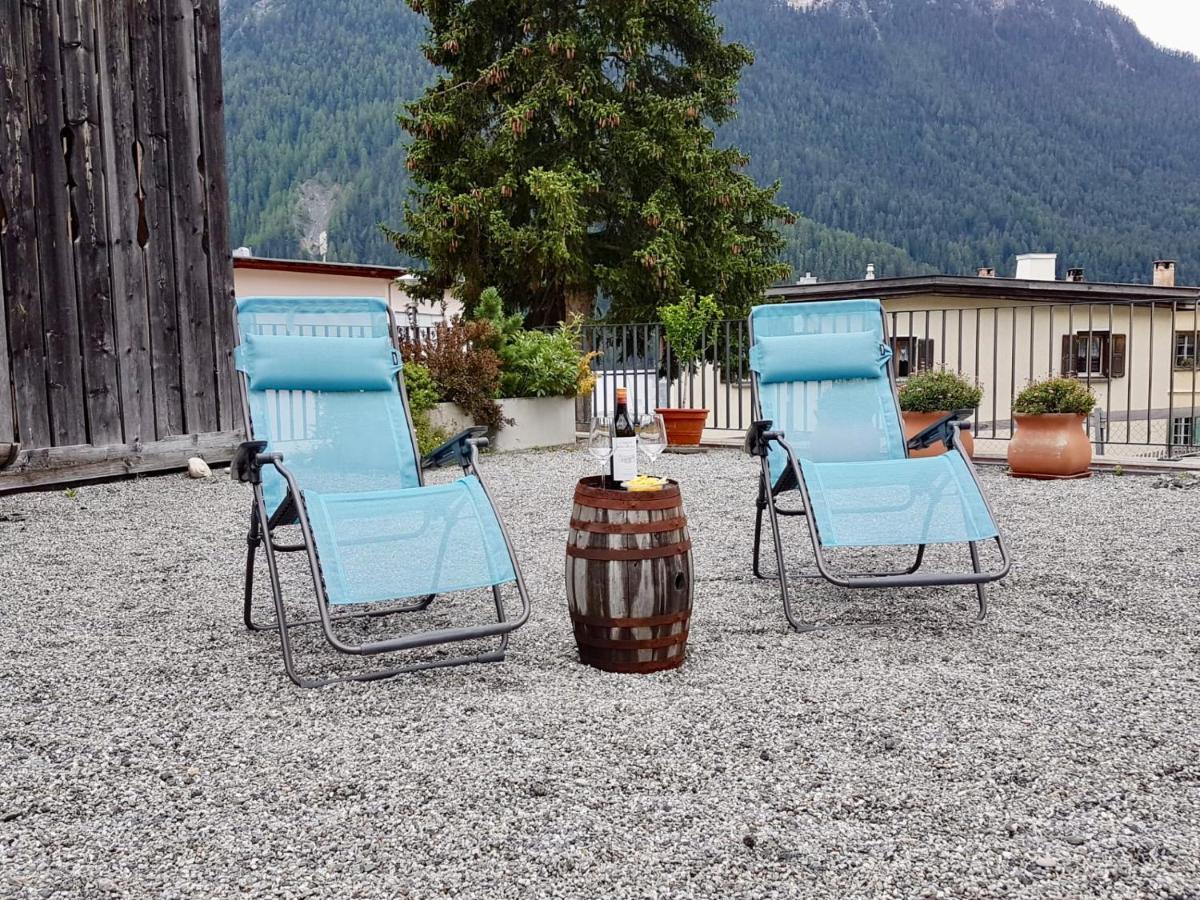 Chasa Nogler - Ferienwohnung Ramosch Esterno foto