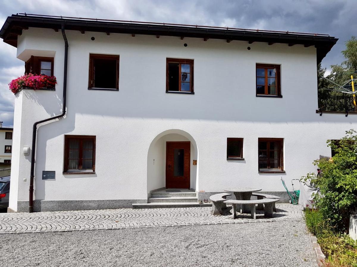 Chasa Nogler - Ferienwohnung Ramosch Esterno foto