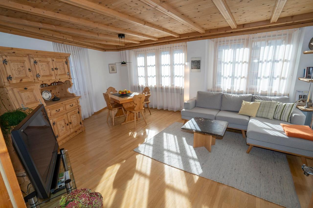 Chasa Nogler - Ferienwohnung Ramosch Esterno foto