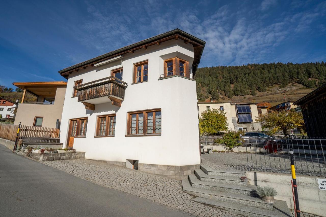 Chasa Nogler - Ferienwohnung Ramosch Esterno foto